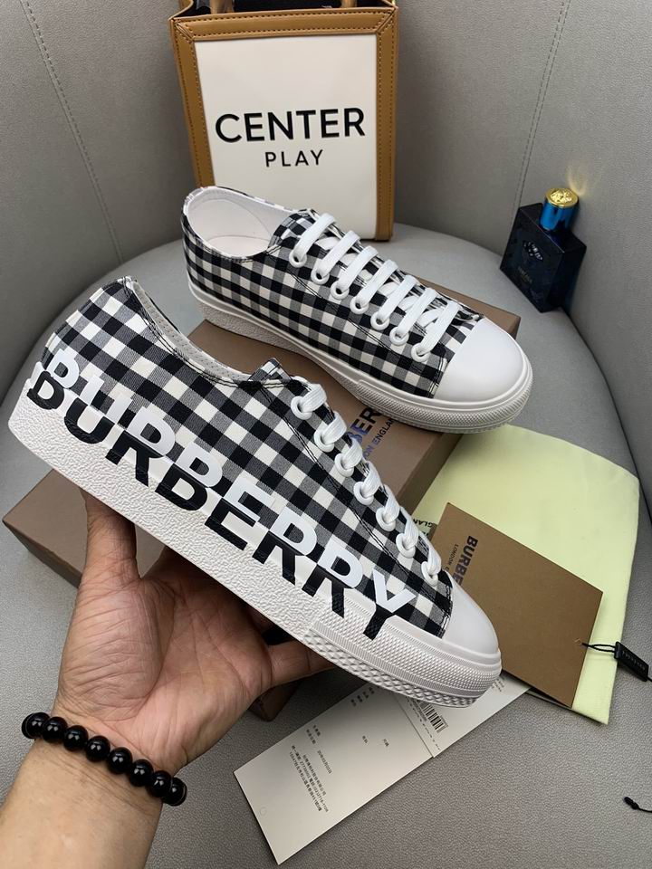 W-Burberry-071