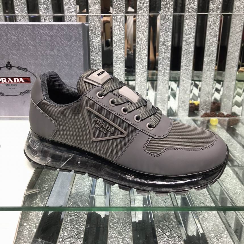Prada-054