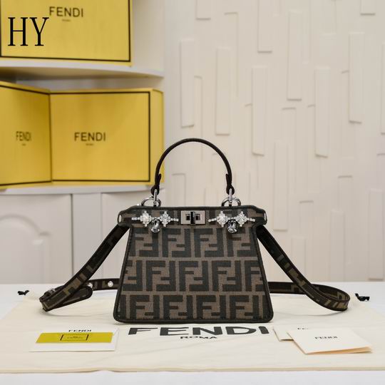 Bags-Fendi-029
