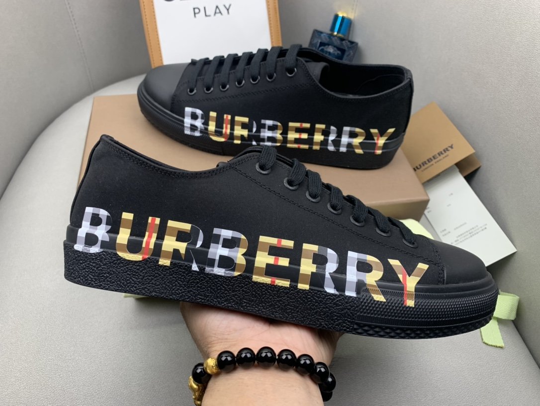 Burberry-084
