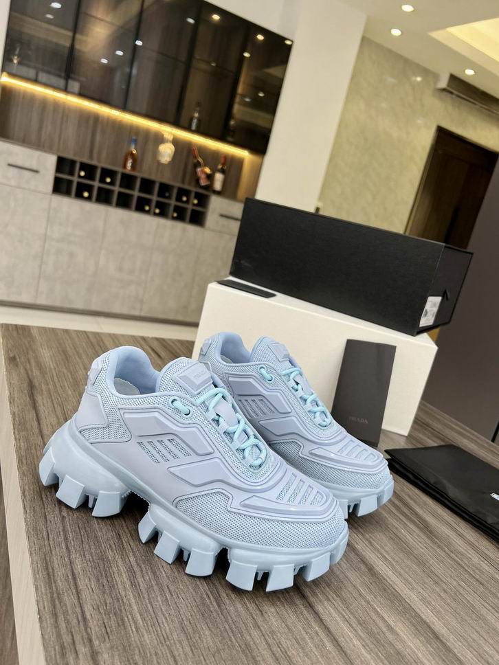 Prada-057