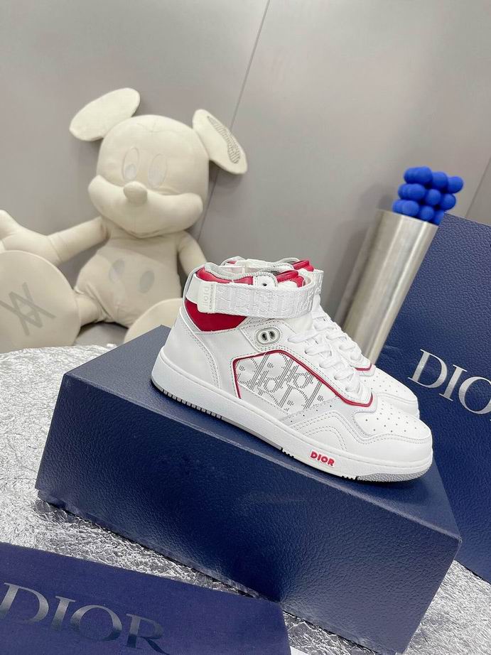 W-Dior-080