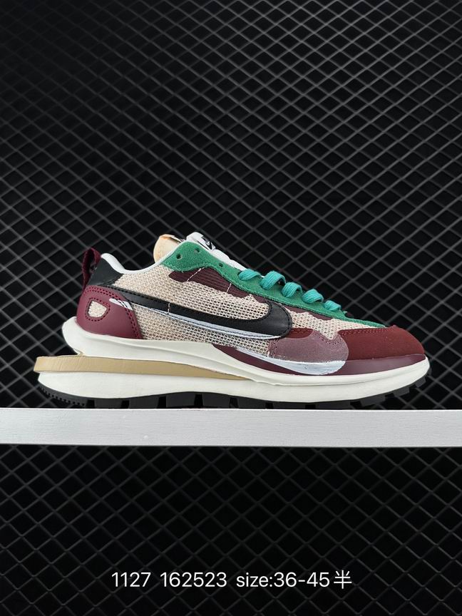 Sacai-042