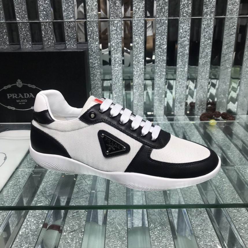 Prada-064
