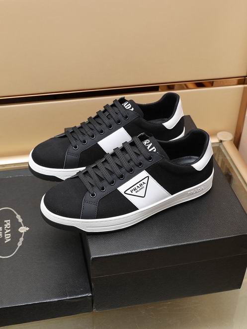 Prada-071