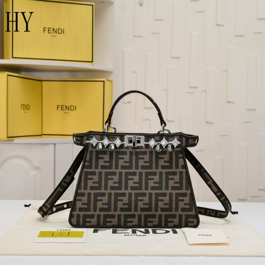 Bags-Fendi-037