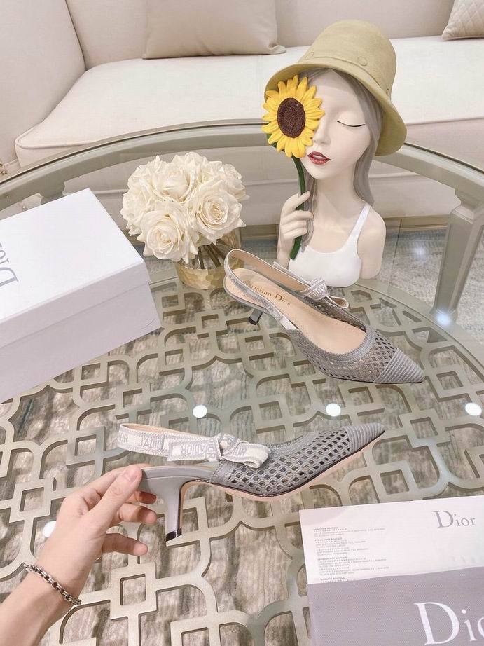 W-Dior-091